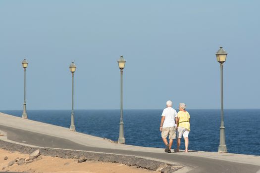 Jet Lag in Seniors: Effective Strategies for Post-Travel Recovery